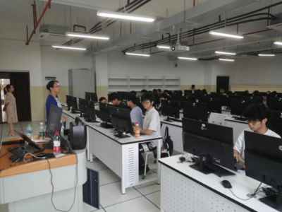 电子与信息工程学院携手北京软件技术开发公司启动首期校企合作暑期职业技能集训营